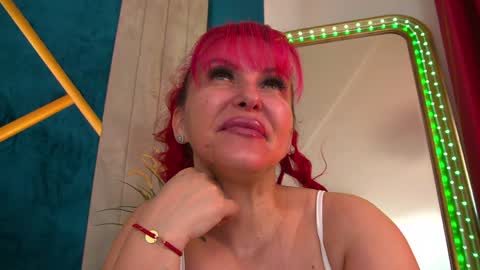 poison_milf_ online show from May 10, 3:44 am