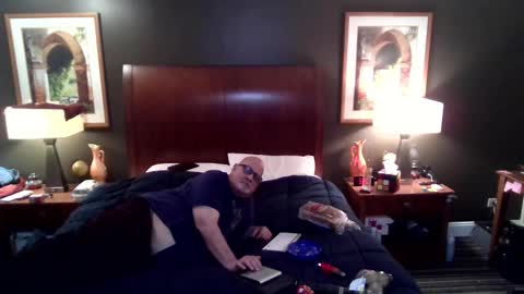 Snapshot of poisonous_venom chatting on December 16, 10:37 pm Jimmy online show from December 16, 10:37 pm