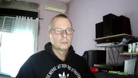 Polako online show from April 10, 8:46 pm