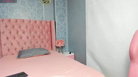 Snapshot of pola_adams chatting on January 13, 11:19 am PAOLA or pola online show from January 13, 11:19 am