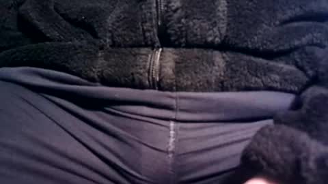 Snapshot of poletttino chatting on December 3, 3:10 pm poletttino online show from December 3, 3:10 pm