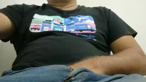 Snapshot of poli475 chatting on November 12, 4:02 am poli online show from November 12, 4:02 am