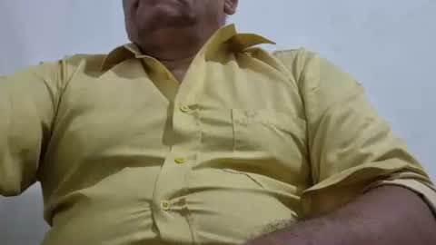 Snapshot of poli475 chatting on November 15, 11:07 am poli online show from November 15, 11:07 am