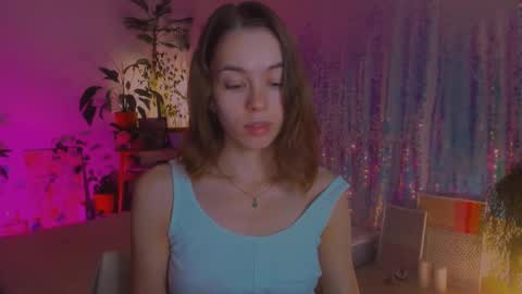 Snapshot of poli__ chatting on December 6, 10:41 pm Martha online show from December 6, 10:41 pm