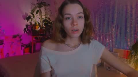 Snapshot of poli__ chatting on December 16, 9:09 pm Martha online show from December 16, 9:09 pm