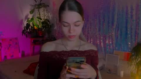 Snapshot of poli__ chatting on December 21, 10:19 pm Martha online show from December 21, 10:19 pm