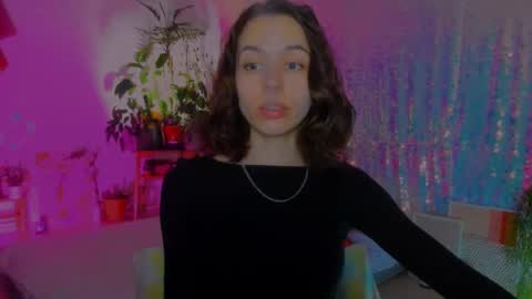 Snapshot of poli__ chatting on December 25, 9:11 pm Martha online show from December 25, 9:11 pm