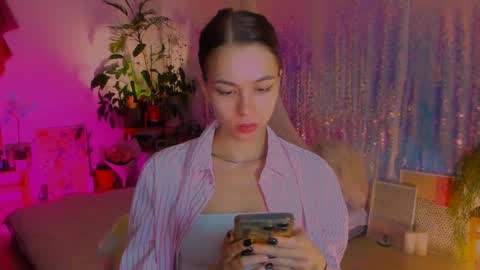 Snapshot of poli__ chatting on January 10, 9:20 pm Martha online show from January 10, 9:20 pm