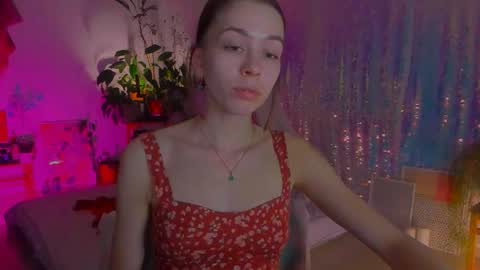 Snapshot of poli__ chatting on February 6, 3:20 pm Martha online show from February 6, 3:20 pm