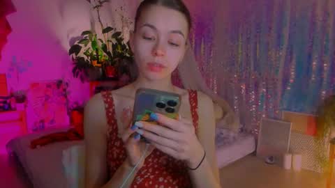 Snapshot of poli__ chatting on February 6, 10:32 pm Martha online show from February 6, 10:32 pm