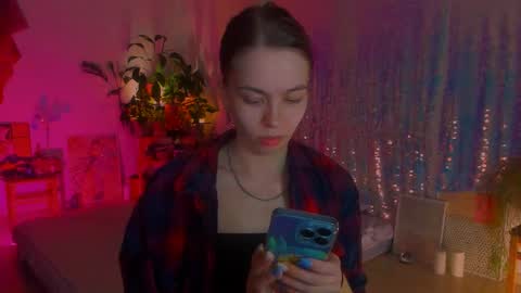 Snapshot of poli__ chatting on February 14, 5:14 pm Martha online show from February 14, 5:14 pm