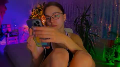 Snapshot of poli__ chatting on September 26, 6:45 pm Martha online show from September 26, 6:45 pm