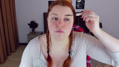 Snapshot of polinasallivan chatting on January 29, 10:48 am Polina online show from January 29, 10:48 am