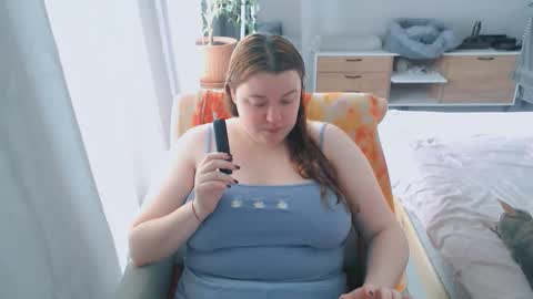 Snapshot of polinasallivan chatting on October 23, 7:18 am Polina online show from October 23, 7:18 am