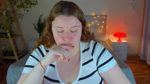 Snapshot of polinasallivan chatting on October 30, 2:51 pm Polina online show from October 30, 2:51 pm