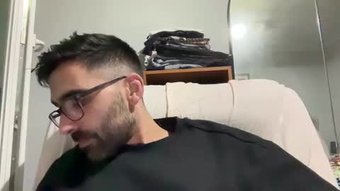 Snapshot of pollabeta chatting on November 2, 5:32 am pollabeta online show from November 2, 5:32 am