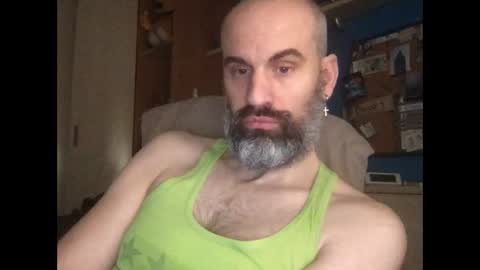 Snapshot of pollito1985 chatting on January 18, 1:29 pm DIEGO O DIEGUITO online show from January 18, 1:29 pm