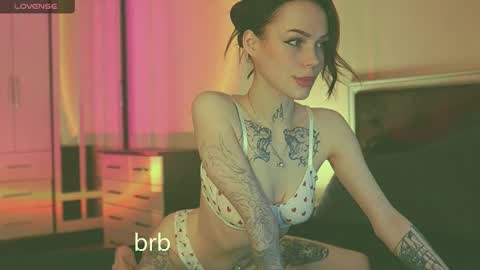 Megan.online  online show from March 10, 8:23 pm