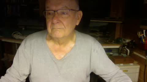 pomme1949 online show from December 6, 8:15 am