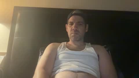 Snapshot of ponchynyc chatting on December 16, 8:58 pm PONCH online show from December 16, 8:58 pm