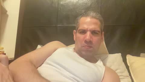 Snapshot of ponchynyc chatting on November 1, 12:34 am PONCH online show from November 1, 12:34 am