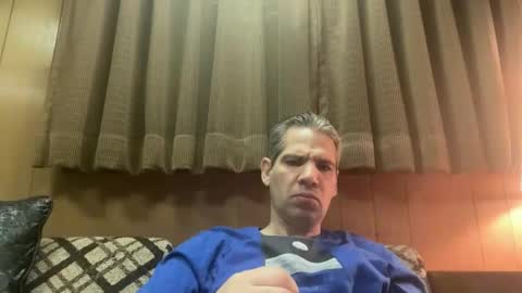 Snapshot of ponchynyc chatting on November 4, 4:22 am PONCH online show from November 4, 4:22 am