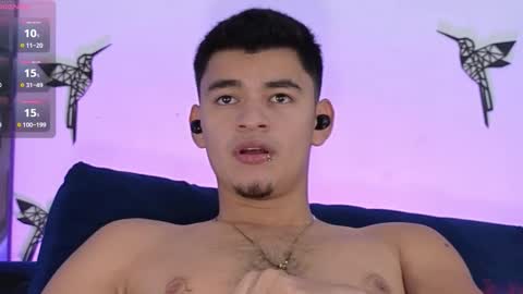 Snapshot of ponyo_1 chatting on November 4, 7:57 pm online show from November 4, 7:57 pm