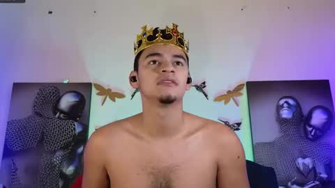 Snapshot of ponyo_1 chatting on November 29, 9:12 am online show from November 29, 9:12 am