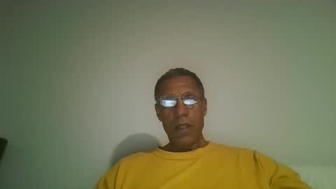 Snapshot of poolguy2496 chatting on October 13, 3:39 am poolguy2496 online show from October 13, 3:39 am