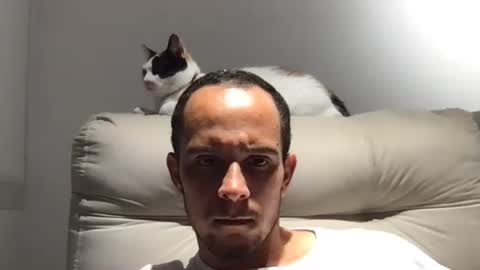 Snapshot of poormanbr chatting on November 9, 10:30 pm poormanbr online show from November 9, 10:30 pm