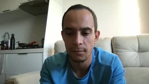 Snapshot of poormanbr chatting on June 6, 7:29 pm poormanbr online show from June 6, 7:29 pm