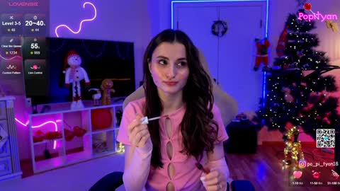 Snapshot of popityan chatting on December 21, 1:04 am Louise see you on December 1 at 2200 UTC3 online show from December 21, 1:04 am