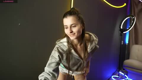 Snapshot of popityan chatting on October 6, 8:12 am Louise see you on December 1 at 2200 UTC3 online show from October 6, 8:12 am