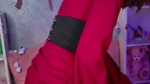 Snapshot of popjenny chatting on October 30, 1:45 pm Hi Daddy Im Jane online show from October 30, 1:45 pm