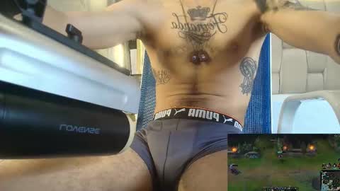 Snapshot of popopeye_ chatting on September 13, 3:50 am popopeye_ online show from September 13, 3:50 am
