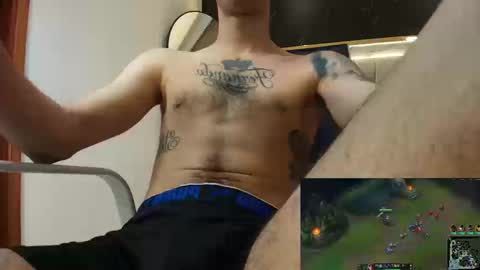 Snapshot of popopeye_ chatting on September 17, 9:16 pm popopeye_ online show from September 17, 9:16 pm