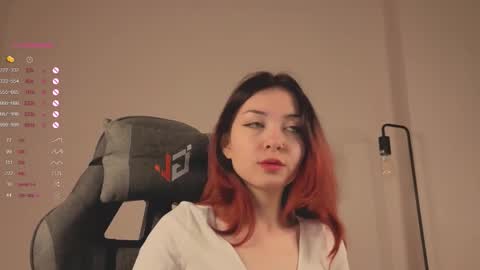 Snapshot of popy_star chatting on October 26, 7:42 pm Agnes online show from October 26, 7:42 pm