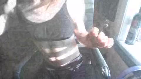 Snapshot of porcelain_tears01 chatting on October 5, 12:14 pm porcelain_tears01 online show from October 5, 12:14 pm