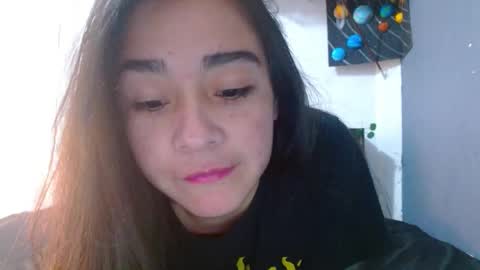 porcelainlux online show from January 17, 9:50 pm