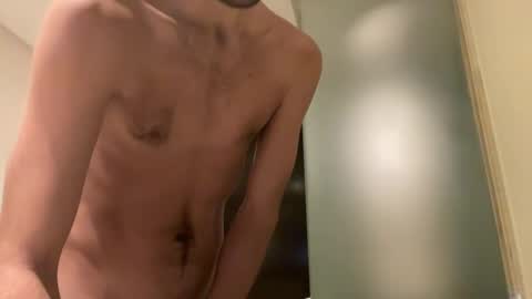 porntoyndr2 online show from December 14, 10:34 am