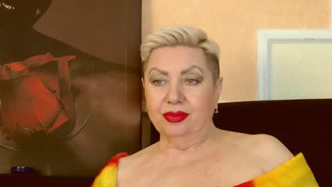 LADY POSH online show from January 16, 1:27 am