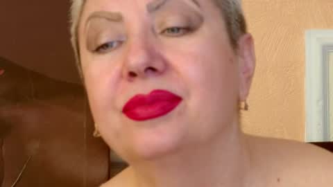 LADY POSH online show from October 30, 9:59 pm