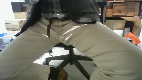 Snapshot of poundtownusa2016 chatting on February 19, 8:20 pm ConchilDog online show from February 19, 8:20 pm