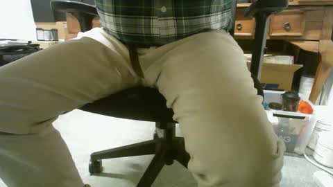 Snapshot of poundtownusa2016 chatting on March 9, 7:26 pm ConchilDog online show from March 9, 7:26 pm