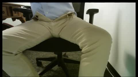 Snapshot of poundtownusa2016 chatting on October 20, 11:54 am ConchilDog online show from October 20, 11:54 am