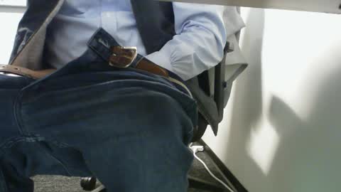 ConchilDog online show from April 7, 11:04 pm