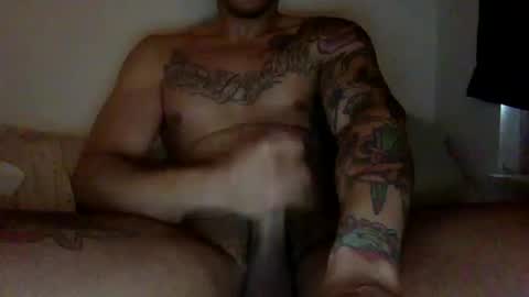 Snapshot of pourlemoment chatting on October 11, 2:26 pm pourlemoment online show from October 11, 2:26 pm