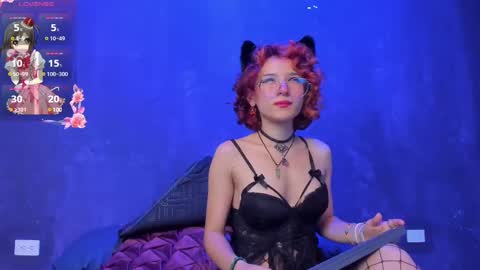 Snapshot of powder__ chatting on March 2, 11:07 am Powder online show from March 2, 11:07 am