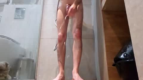 Snapshot of powermute22 chatting on October 17, 6:05 am Big Dick online show from October 17, 6:05 am