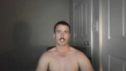 Snapshot of pphoto_95 chatting on November 4, 5:06 am Redd online show from November 4, 5:06 am